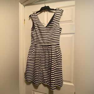 Super cute Zara dress